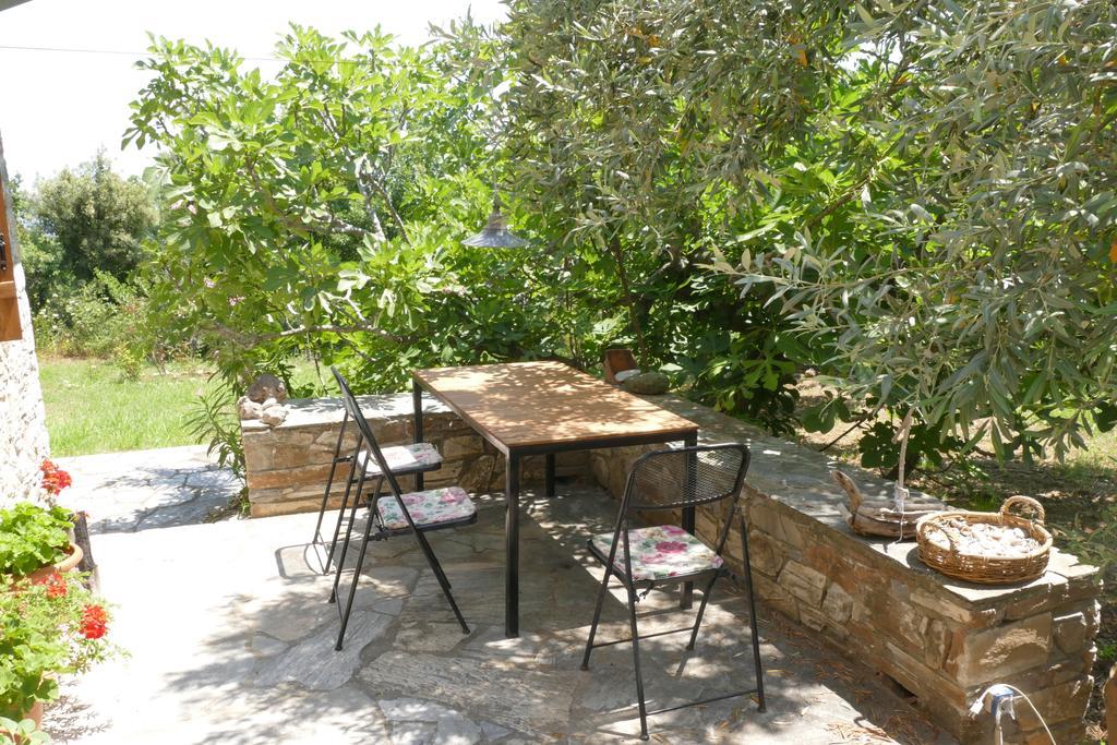 פוטיסטיקה Traditional Stonehouse מראה חיצוני תמונה
